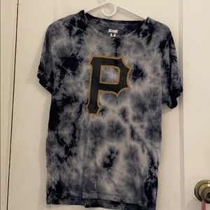 American Eagle shirt